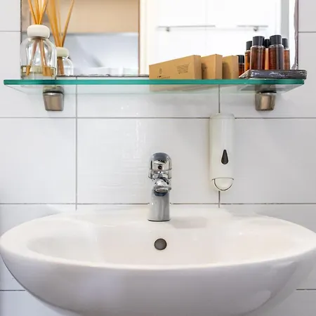 Lavica Dumicic Διαμέρισμα Ποντστράνα