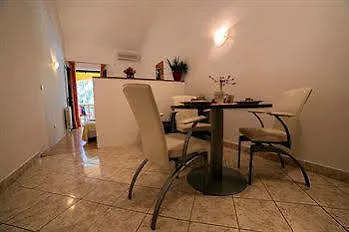 Lavica Dumicic Διαμέρισμα Ποντστράνα