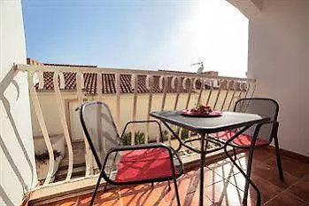 Lavica Dumicic * Ποντστράνα